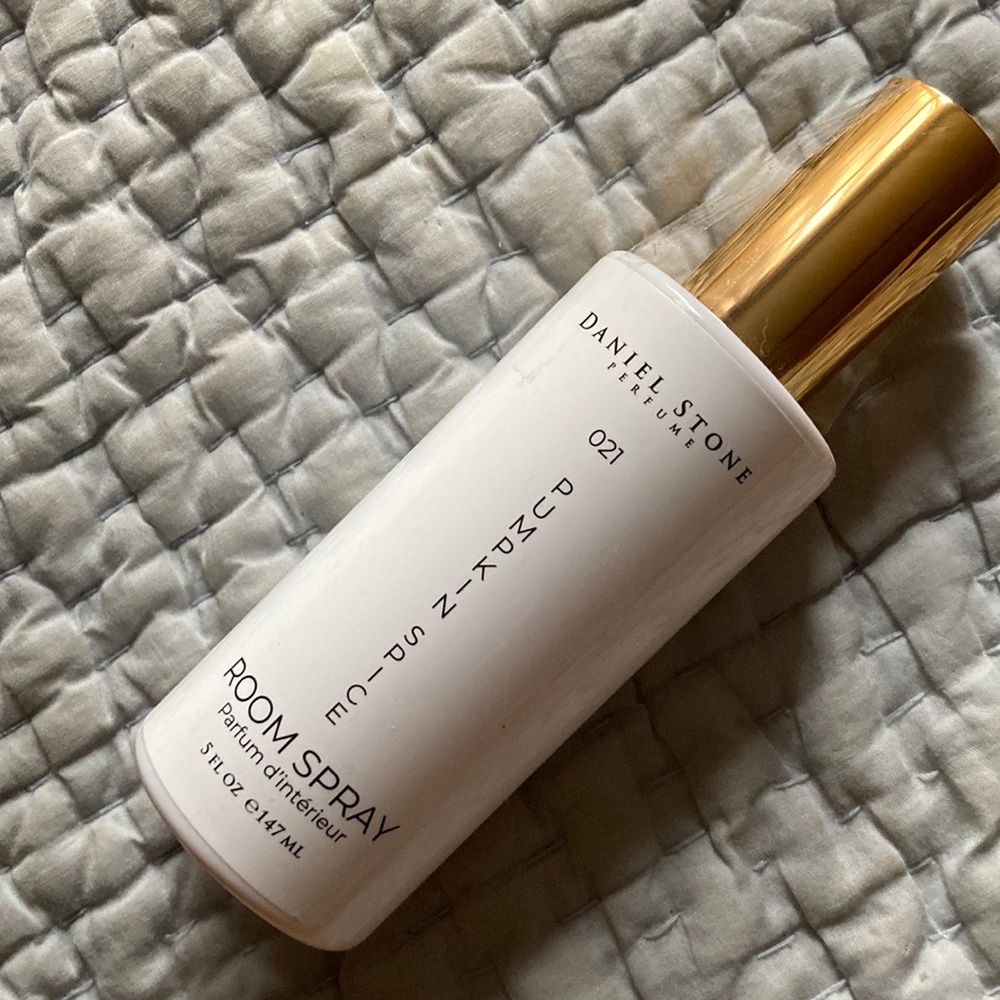 Daniel Stone pumpkin spice room spray